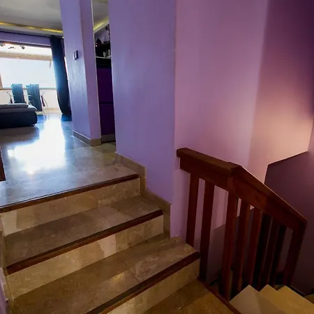 Apartment Sea Front *